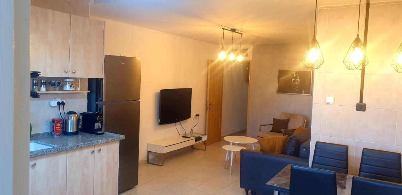 Royal Inn Eilat Bagian luar foto